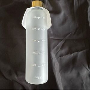Bridal 20oz Glass Water Bottle
